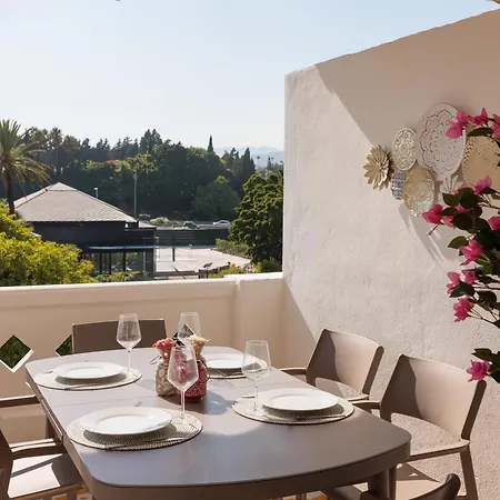 شقة Banus - Playa Rocio Beachfront Residential *