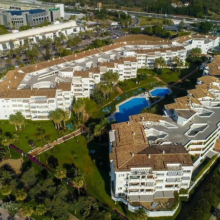 Banus - Playa Rocio Beachfront Residential ماربيا
