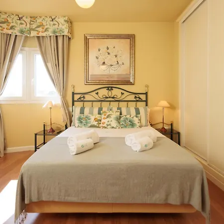 Apartment Banus - Playa Rocio Beachfront Residential