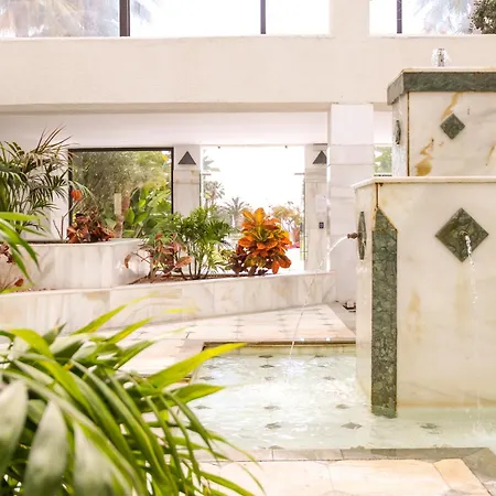 Banus - Playa Rocio Beachfront Residential شقة ماربيا