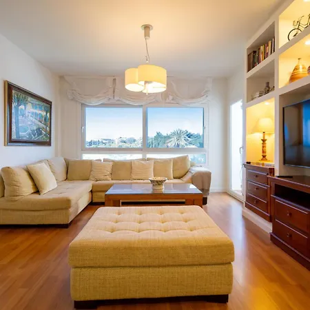 Apartman Banus - Playa Rocio Beachfront Residential *
